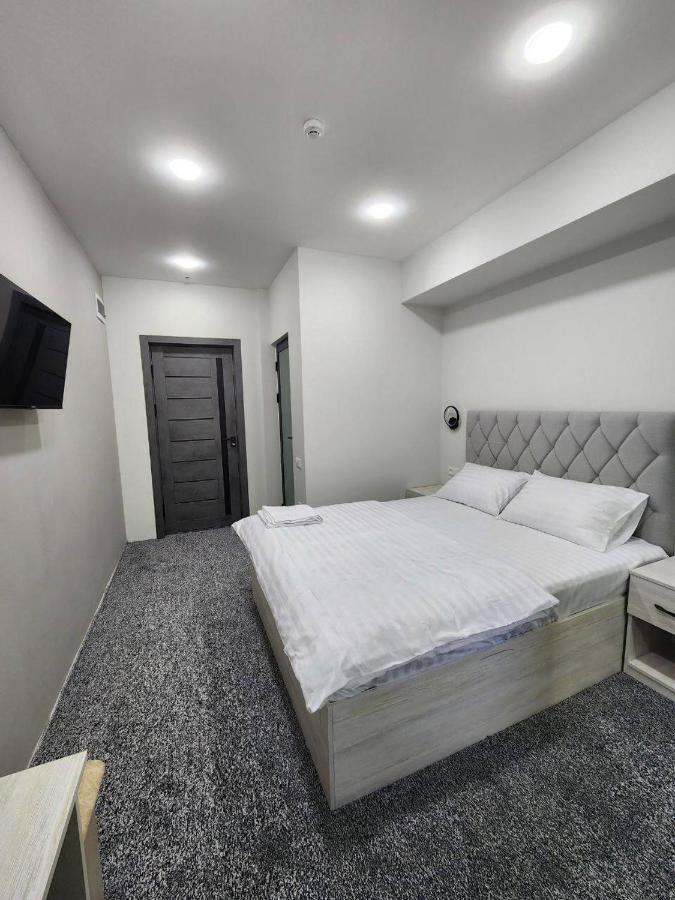 Paradise Inn ทาชเคนต์ ภายนอก รูปภาพ